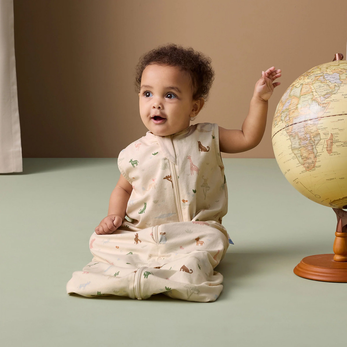 Sleep Suit Bag TOG: 0.2 Size: 8-24 Months  Colour: Savannah