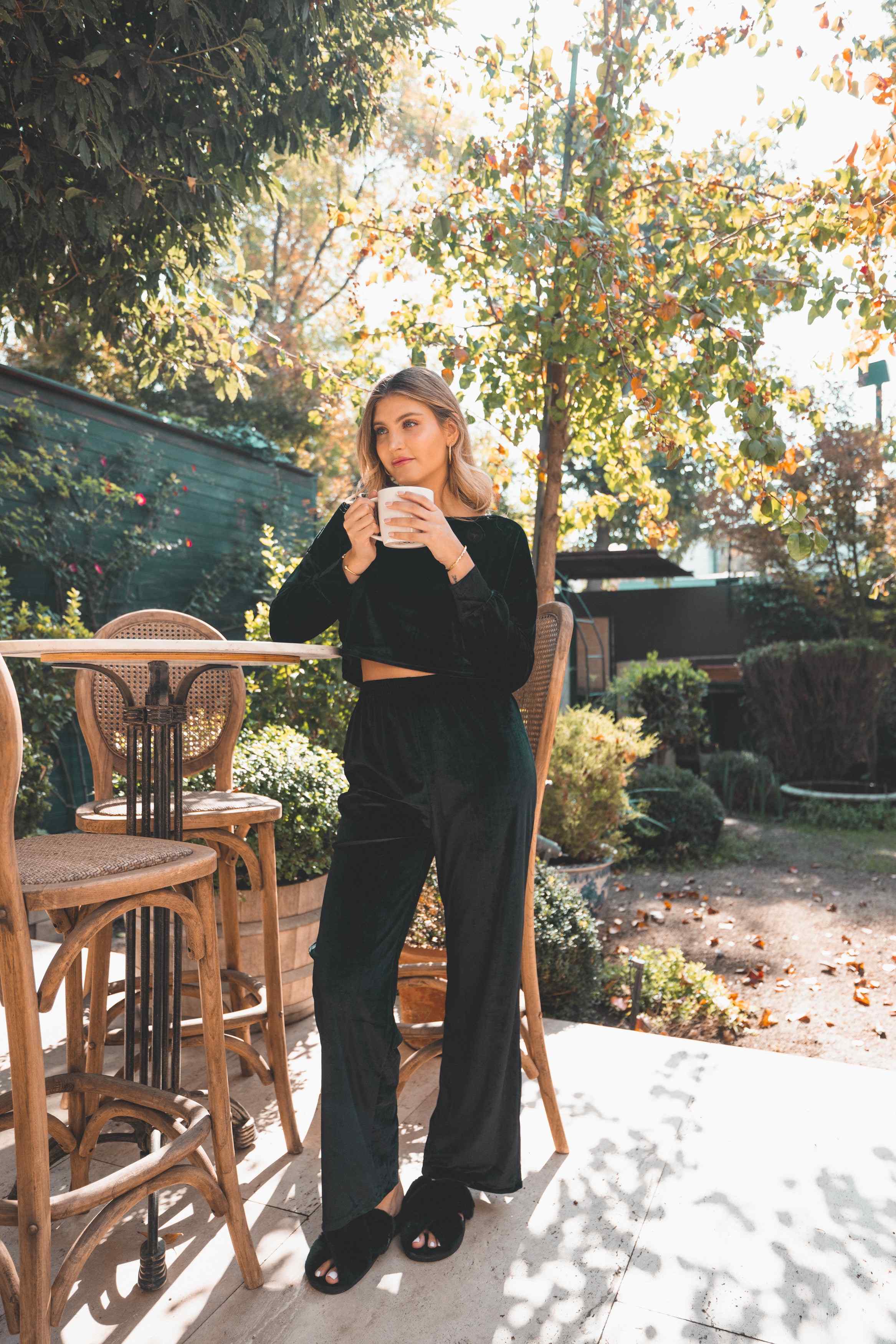 Velvet Total Black Loungewear L Igna del Real