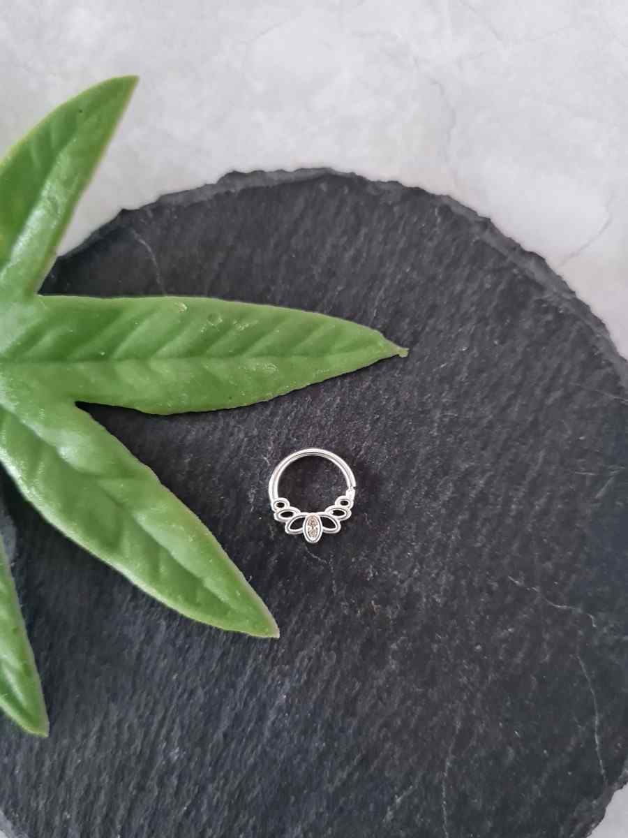 Aros Piercing Florcita Baño de Plata